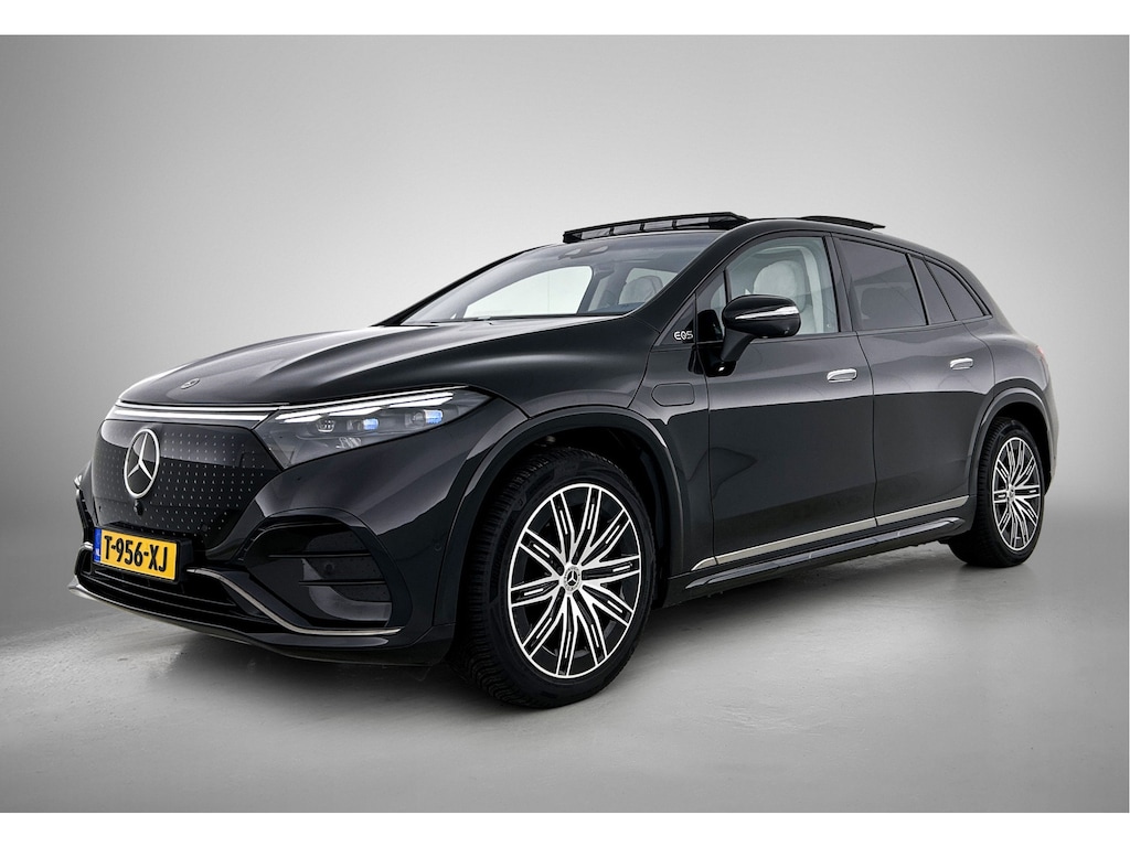 Mercedes-Benz EQS SUV 450 4MATIC AMG Line 7p 118 kWh 7 Persoons. | Burmester. | Premium Plus. | Keyles go. | Head-up Display. | Inclusief 24 maanden Mercedes-Benz Certified garantie voor Europa.