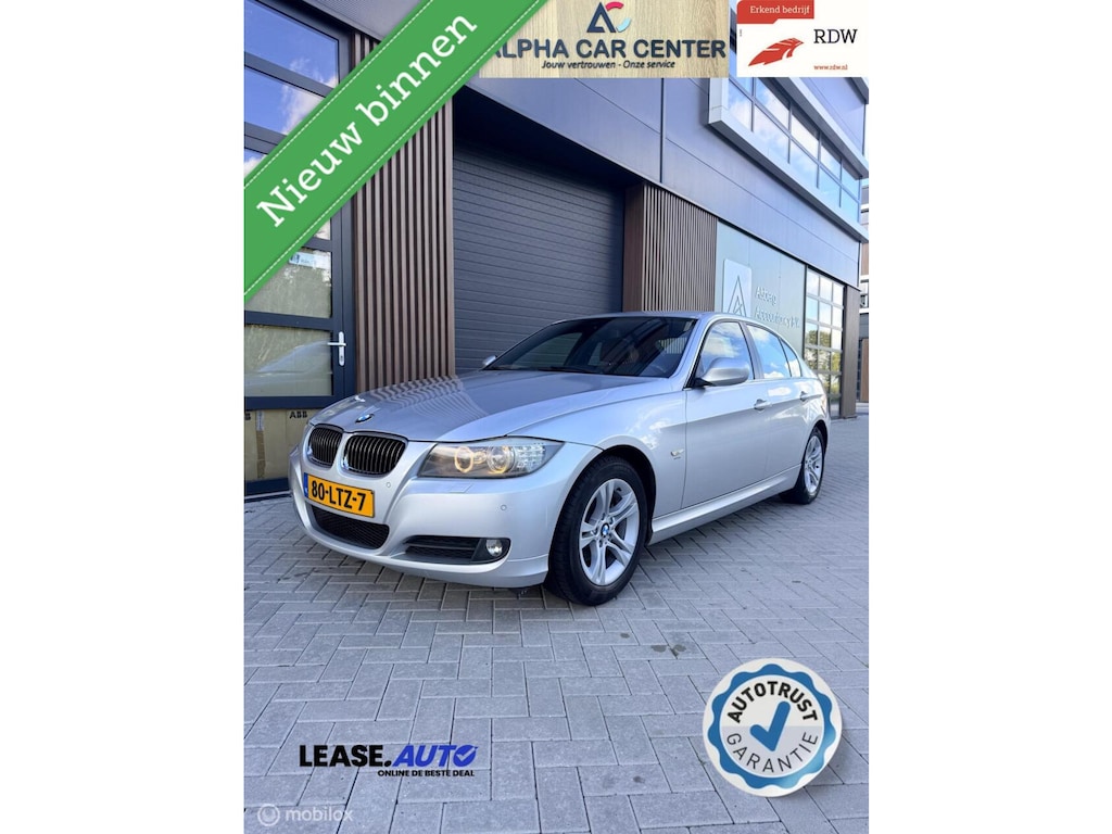 BMW 3-Serie 318i M Sport LEER/STOELVERW/NAP