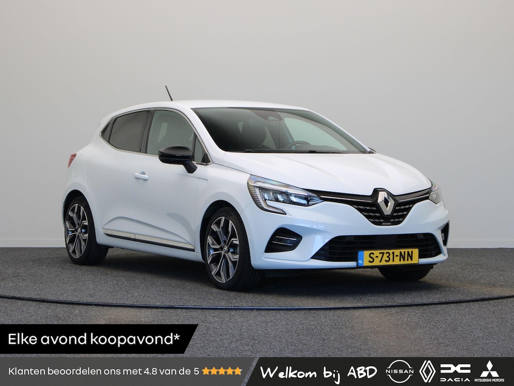 Renault Clio E-Tech Hybrid 140pk Intens | Trekhaak | 17" velgen | Stoel- en stuurverwarming | Achteruitrijcamera |