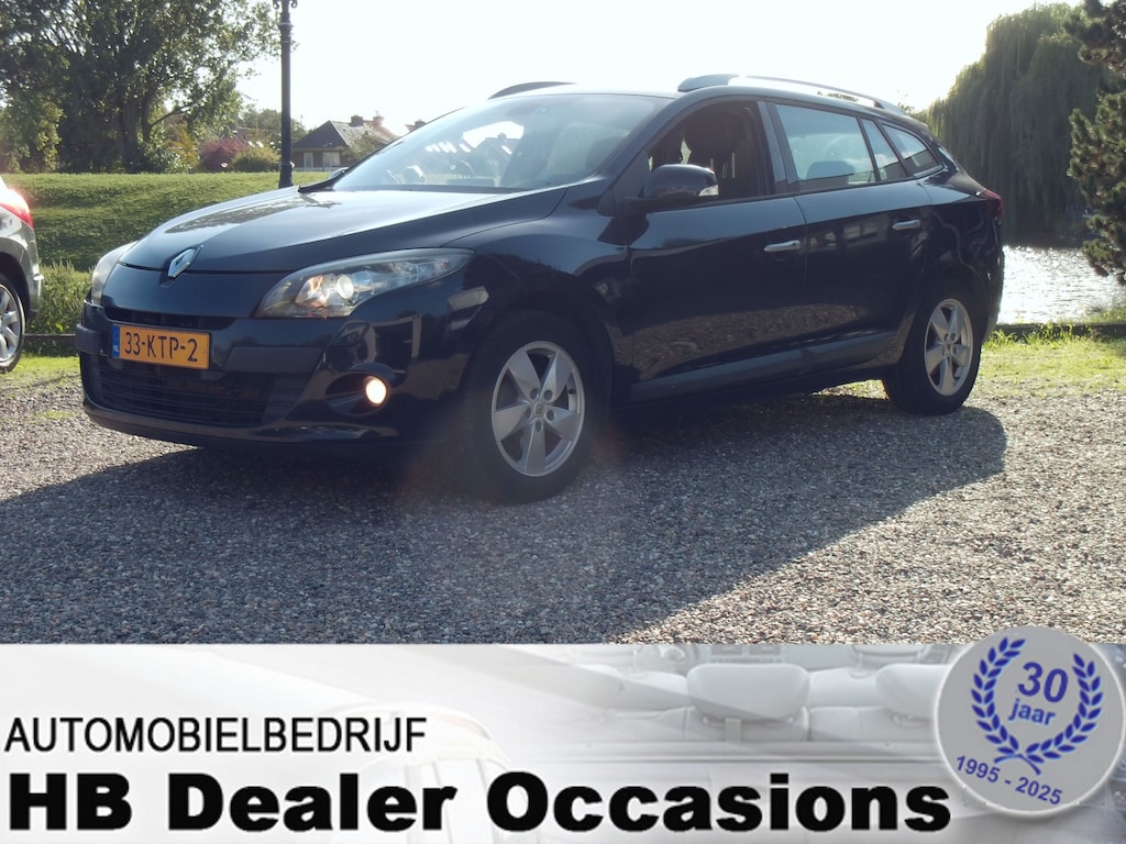 Renault Megane Estate 1.6 Dynamique - Airco - Navigatie - 6 Bak