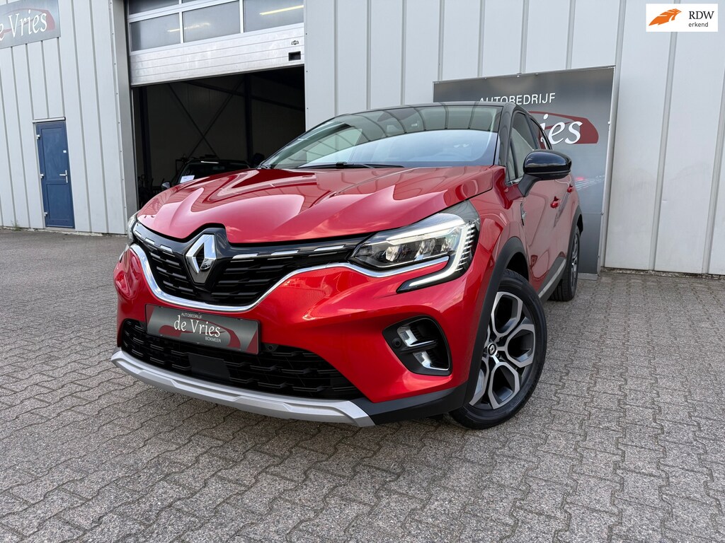 Renault Captur 1.6 E-Tech plug-in hybrid 160 E-Tech engineered / Airco / Navi / Achteruit rij camera / Trekhaak /