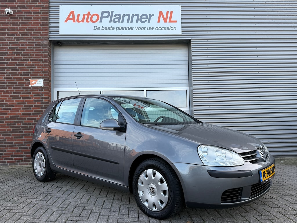 Volkswagen Golf V 1.6 Trendline! 5-Drs! Airco! Automaat!