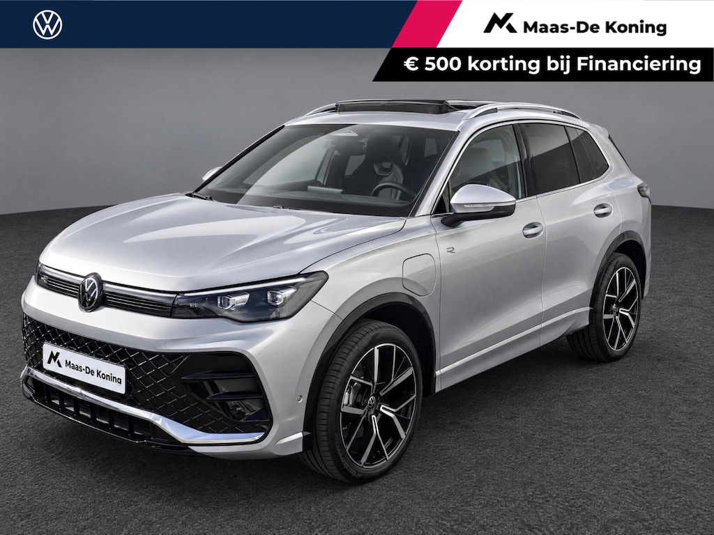 Volkswagen Tiguan 1.5eHybrid 272PK R-Line · Panoramadak · Trekhaak · Camera · Apple/Android Car Play · Garantie t/m 26-06-2030 of 100000km.