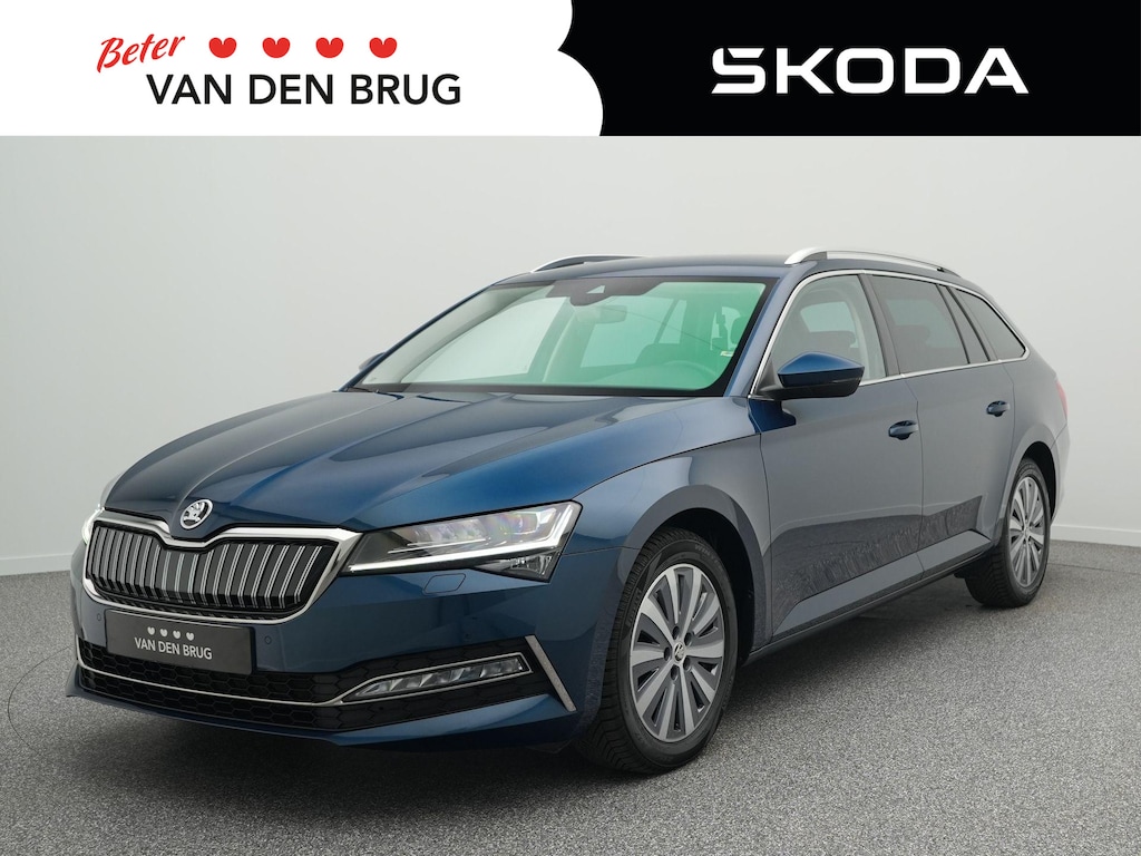 Skoda Superb Combi 1.4 TSI iV Business Edition | Trekhaak | ACC | Keyless | Apple Carplay/Android Auto | Stoelverwarming