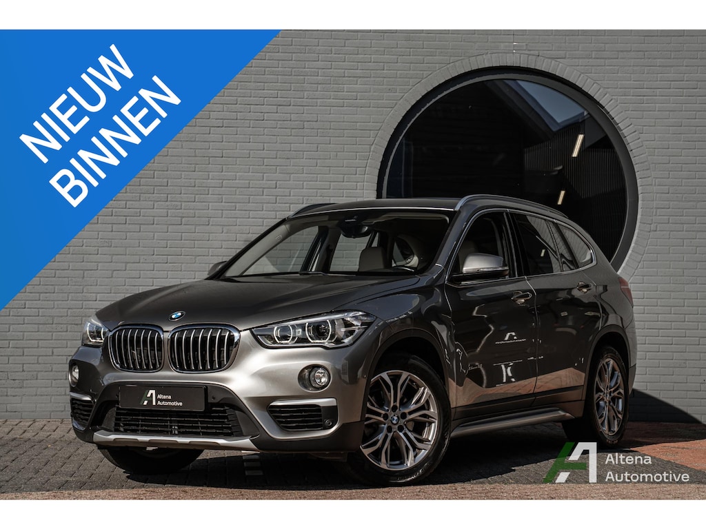 BMW X1 sDrive18i High Executive Xline, park assistant, stoelverwarming, head-up