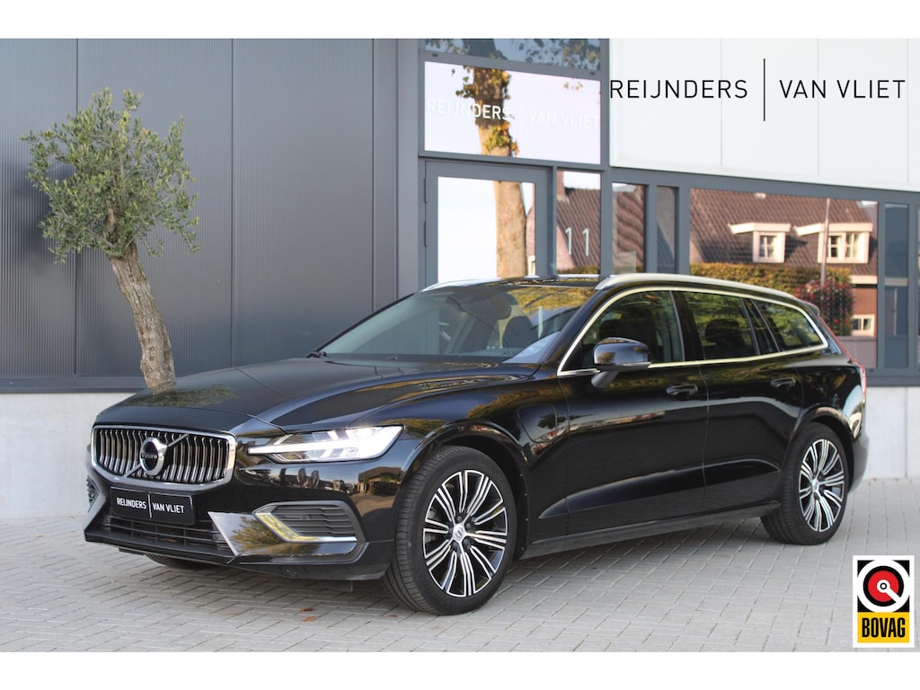 Volvo V60 2.0 T6 Recharge AWD Essential Bright | Stuur & Stoelverw. | Rear View Cam. | DAB | Keyless |