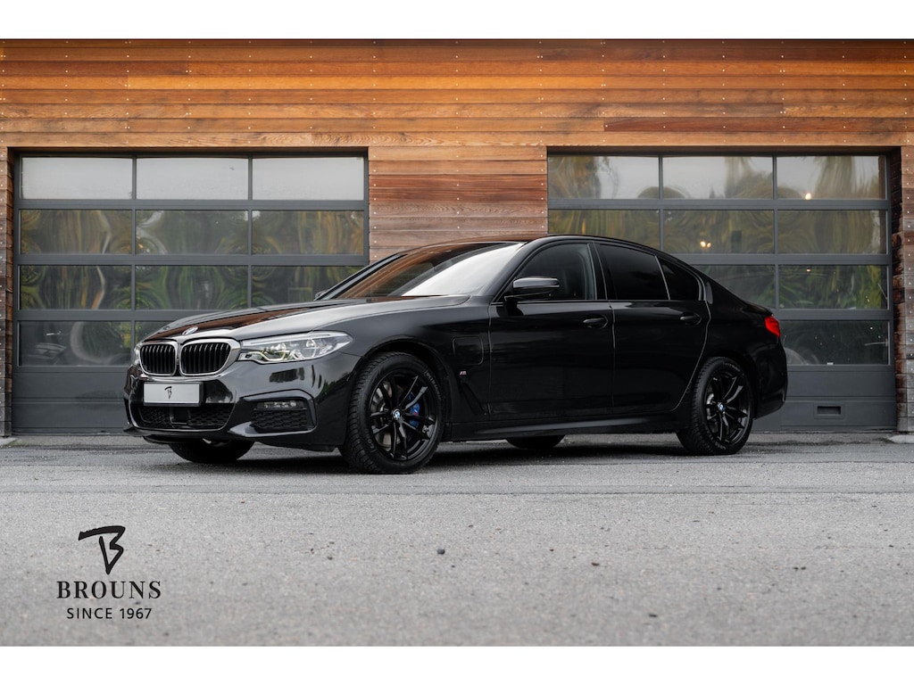 BMW 5-Serie 530e iPerf High Executive | ACC | 360 | HUD | M-Sport