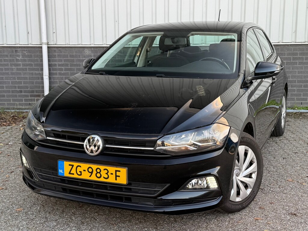 Volkswagen Polo 1.0 MPI Comfortline CarPlay Airco NAP Cruise