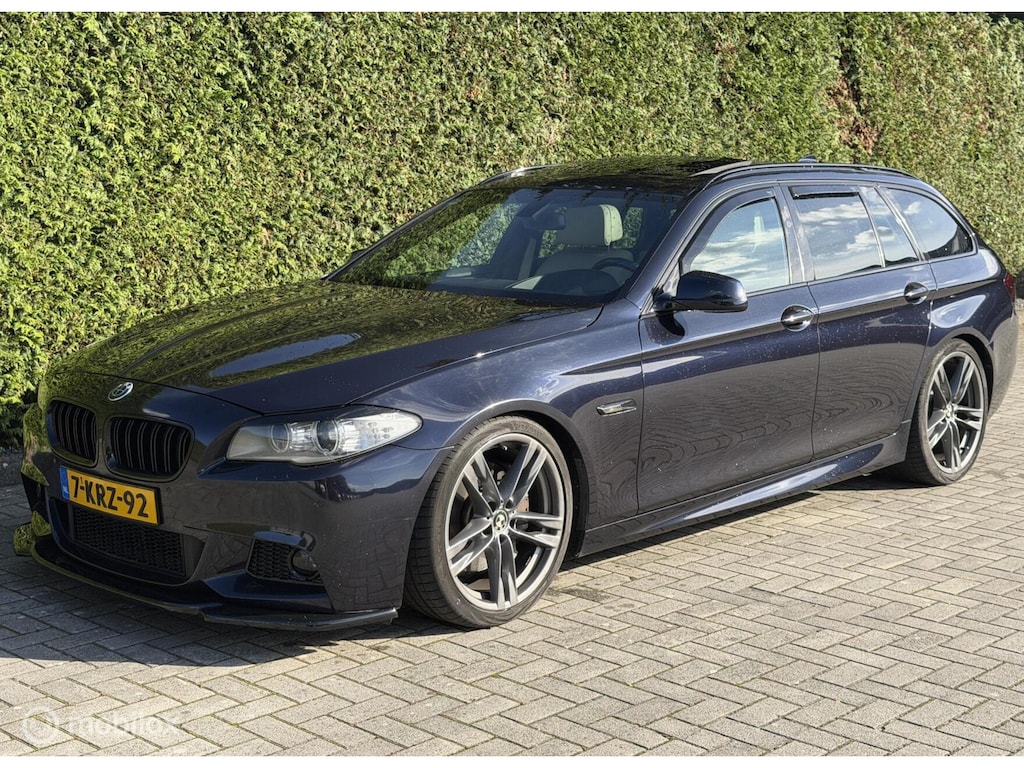 BMW 5-Serie Touring 530i High Executive M Sport Panodak HUD