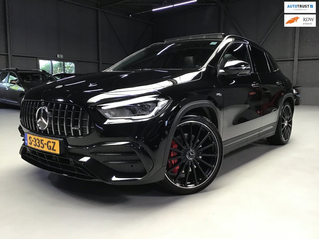 Mercedes-Benz GLA AMG 35 4MATIC I Pano I 360Cam I Sfeer verl. I Multibeam I 21Inch I Trekhaak I Mem. Elec Stoel + Verwarm.