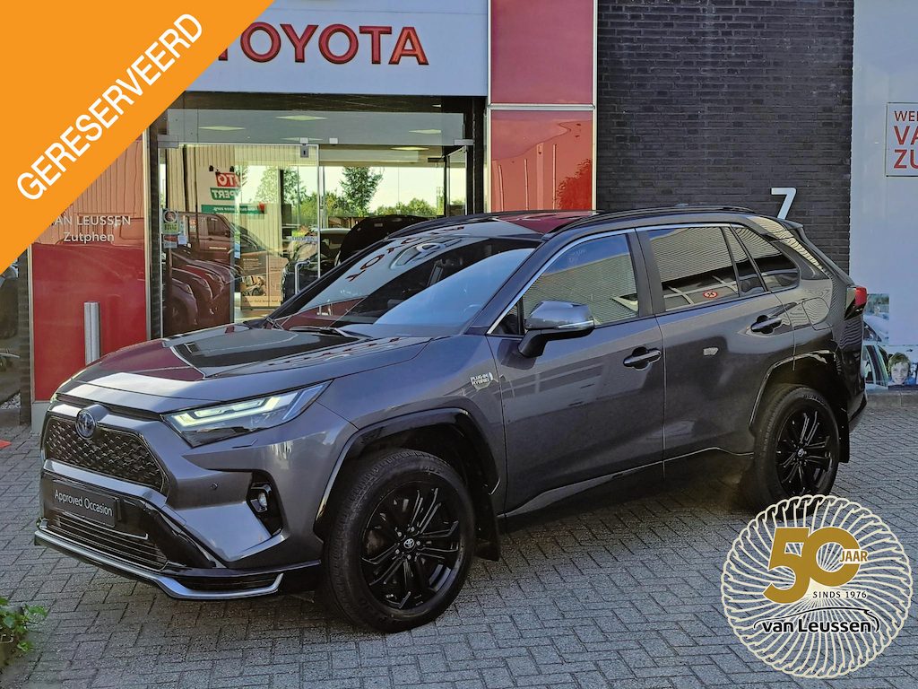 Toyota RAV4 2.5 Plug-in Hybrid AWD Style STUUR- EN STOELVERWARMING TREKHAAK ADAPTIVE CRUISE PDC