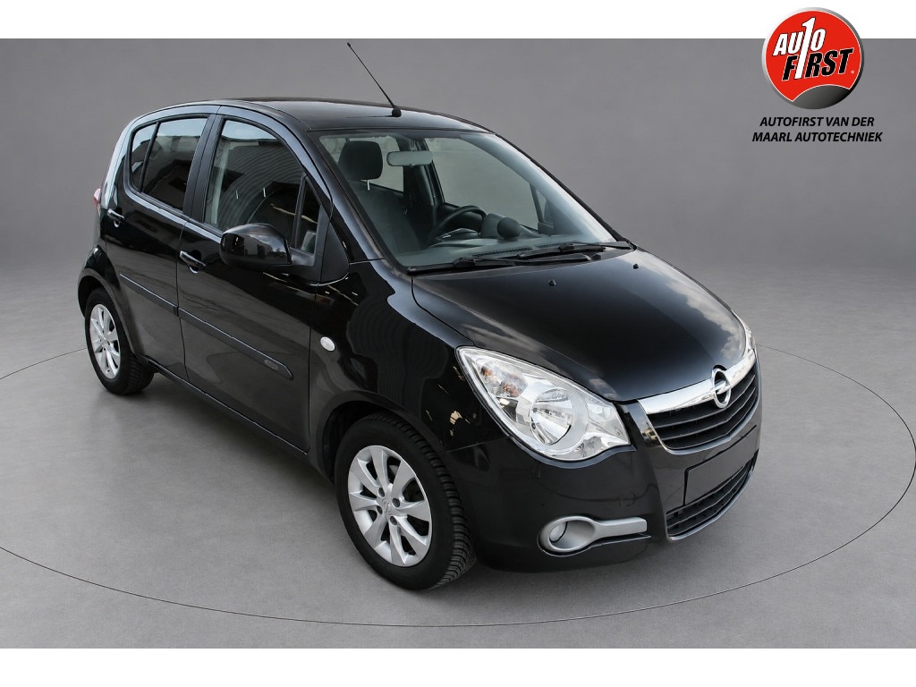 Opel Agila 1.0 Berlin