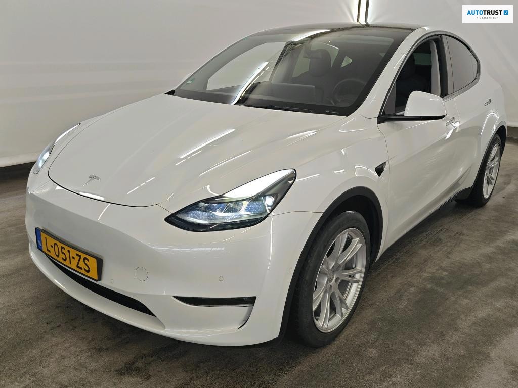 Tesla Model Y Long Range AWD 75 kWh Trekhaak SOH 89% DEALER OND 1 EIG