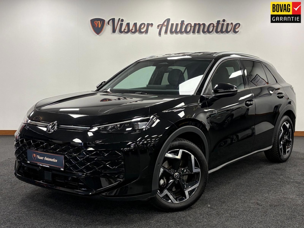 Volkswagen T-Roc 1.5 eTsi R-Line First Edition*Winterpakket*Camera*IQ-Light*