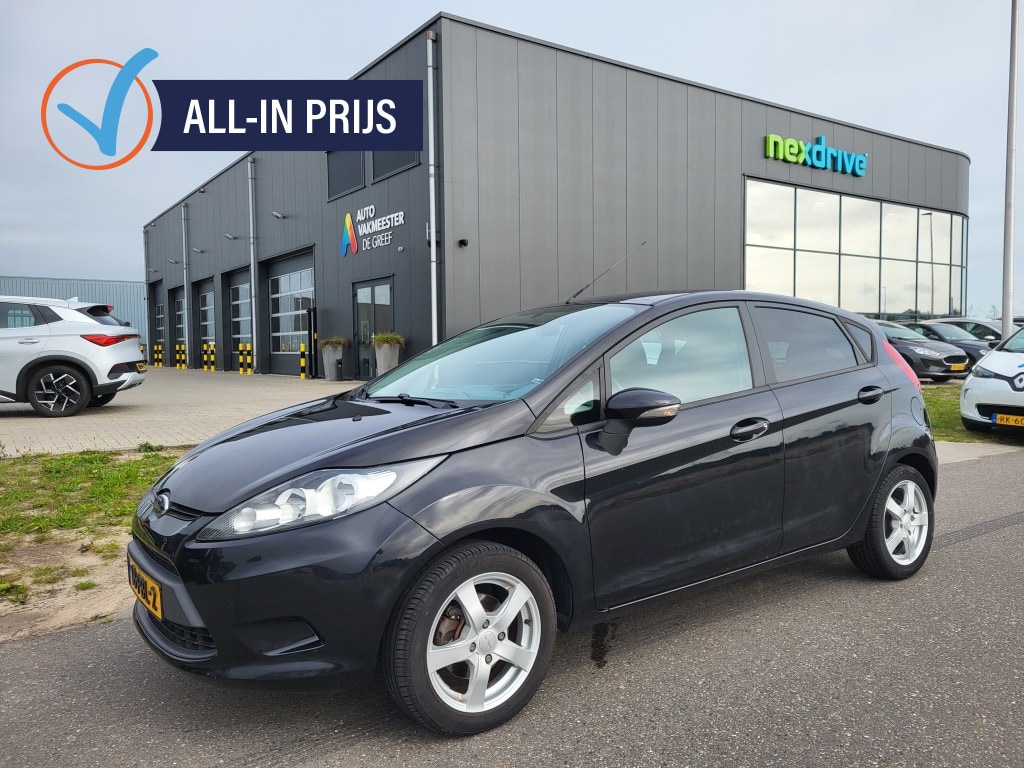 Ford Fiesta 1.25 16V 60 pk Limited Airco Trekhaak nieuwe distributie