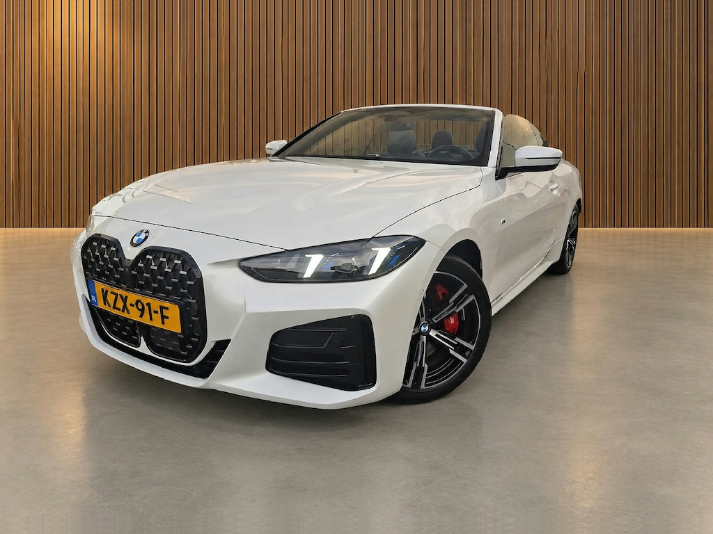 BMW 4-Serie Cabrio 420i High Executive M - Sport Head up / Harman Kardon / Nekverwarming