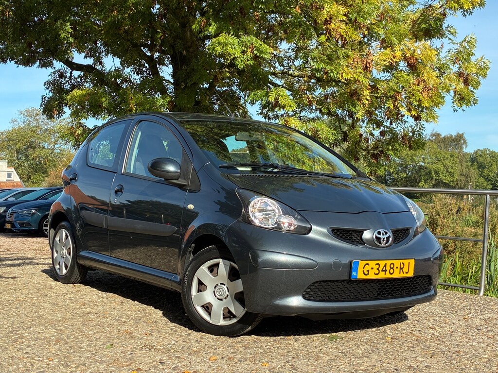 Toyota Aygo 1.0-12V | 5-Deurs + Airco nu € 2.450,-!!!
