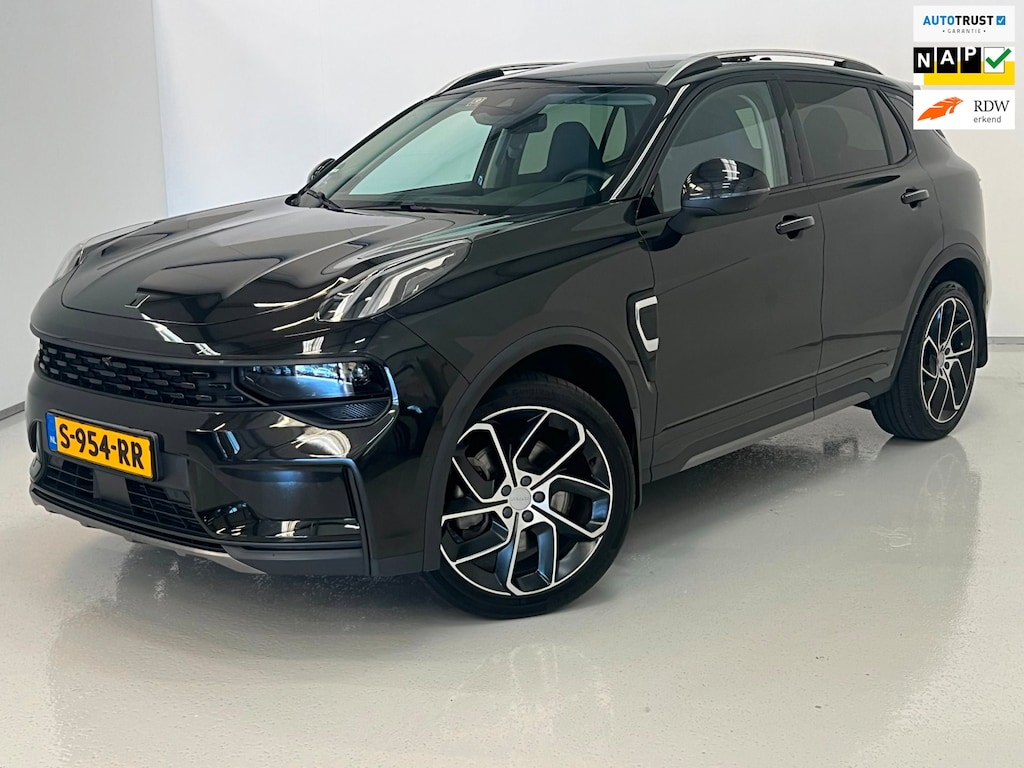 Lynk & Co 01 1.5 Black Night Edition / Trekhaak / 360 Camera / NL-auto