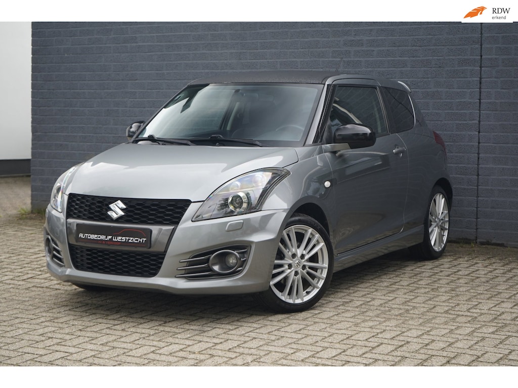 Suzuki Swift 1.6 Sport, Airco, Carplay, 17 inch