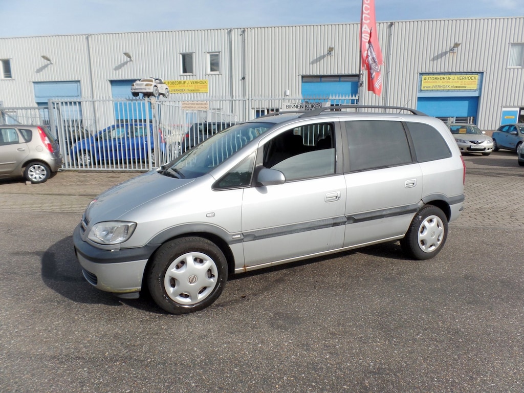 Opel Zafira 1.6-16V Comfort GRIJS KENT benzine