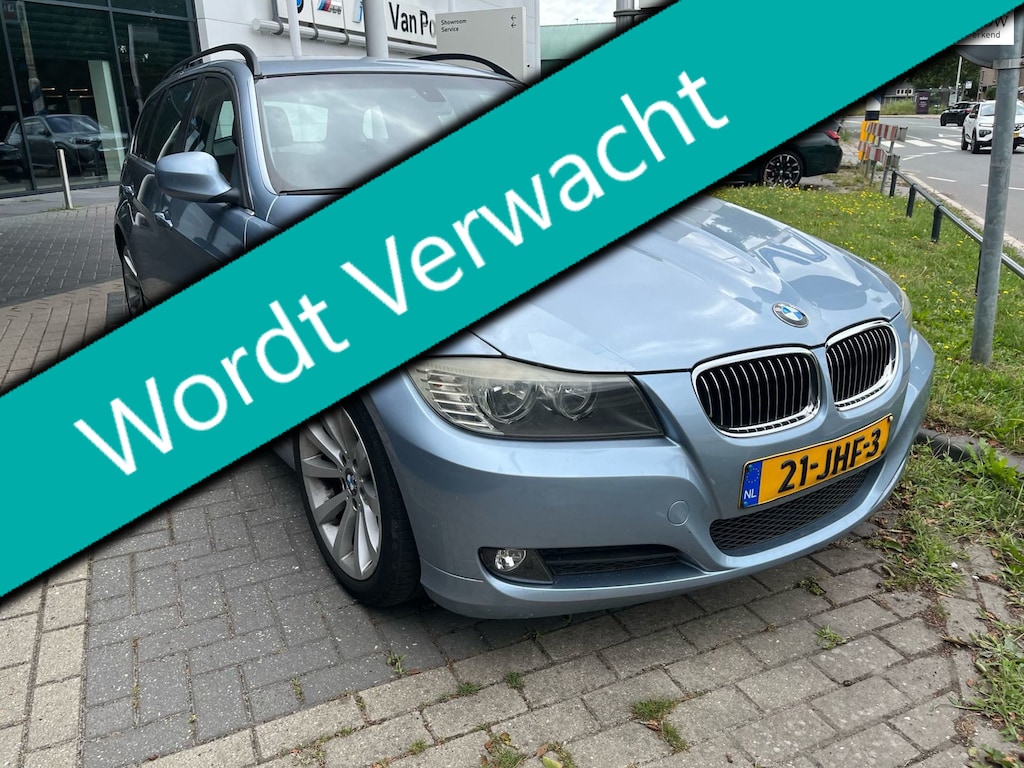 BMW 3-Serie Touring 320i 170pk 1e eig. Clima Cruise Leder Navi PDC Youngtimer