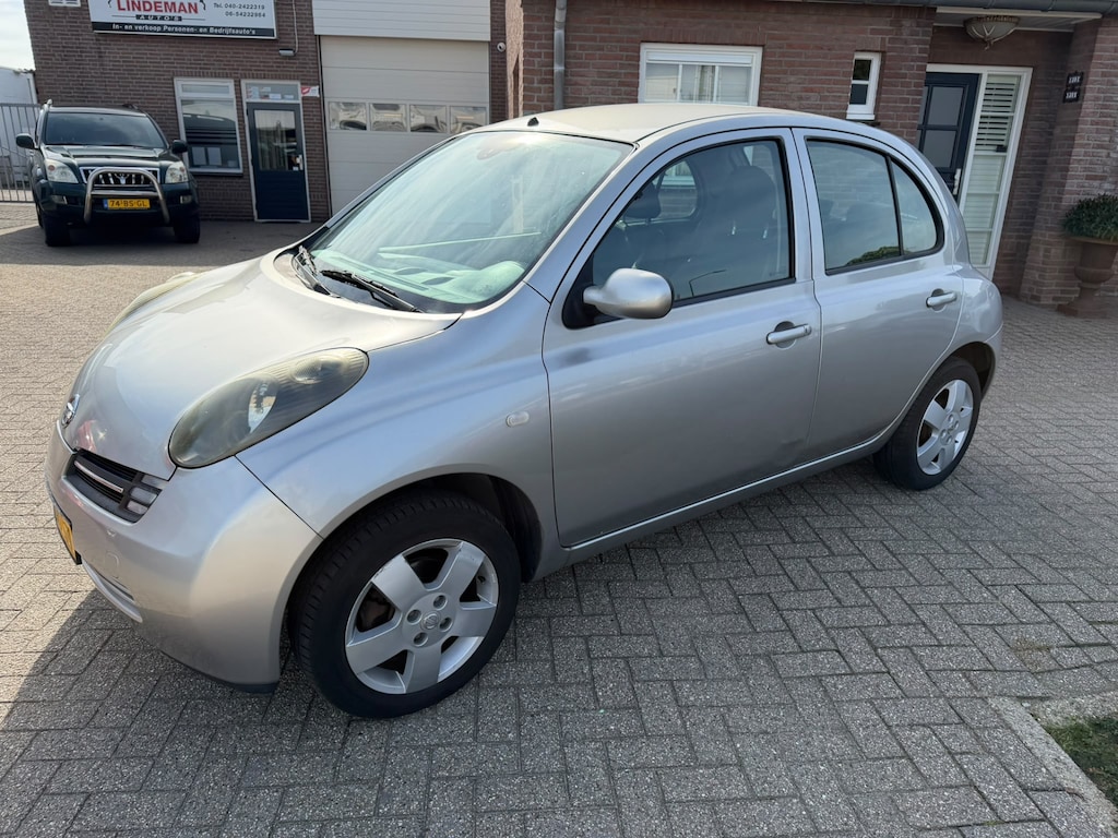 Nissan Micra 1.2 e-Vision 5-Deurs Airco APK 04-2027