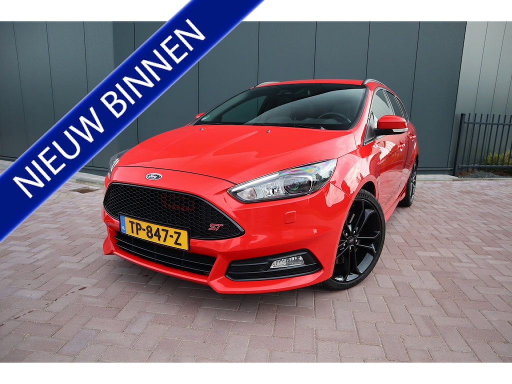 Ford Focus Wagon 2.0 ST Mountune Leder Navigatie Camera Sony  Mountune Tuning