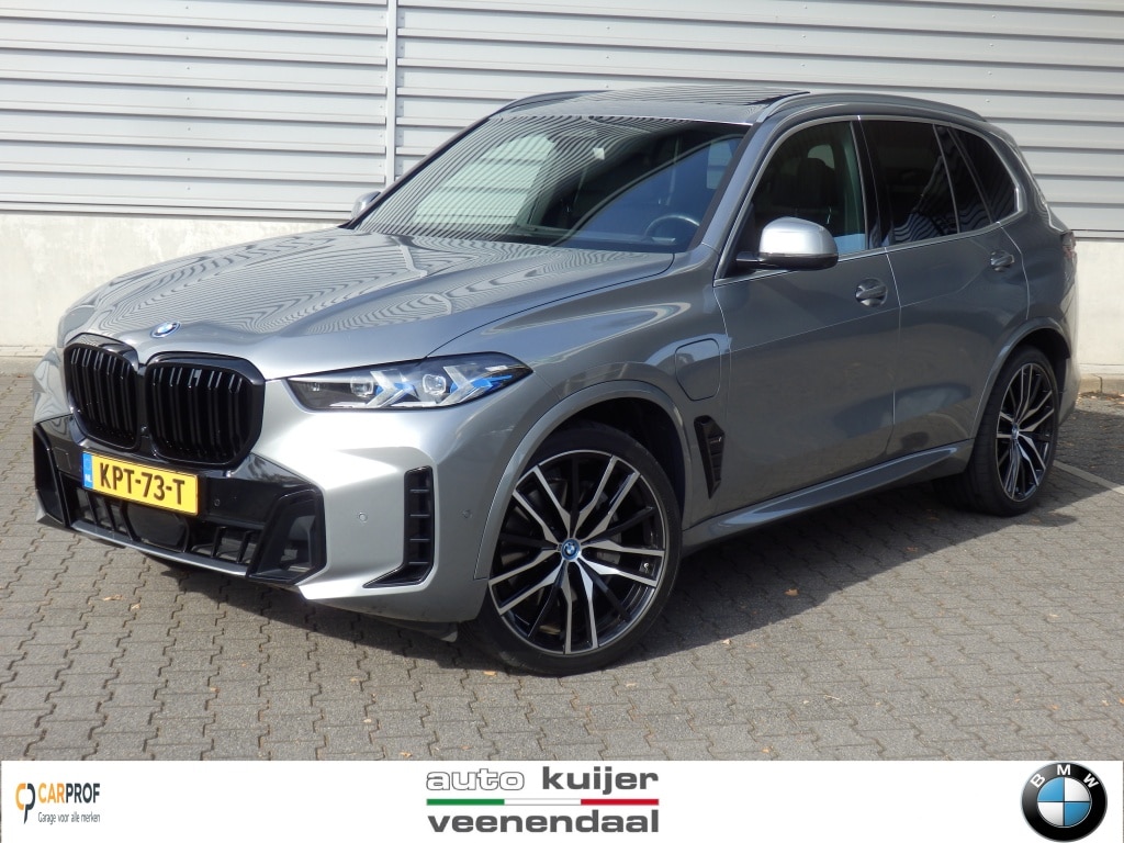 BMW X5 xDrive50e Launch I Lucht vering I 360 camera I