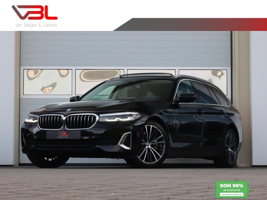 BMW 5-Serie Touring 530e Luxuryline | SOH 90,2% | Panoramdak