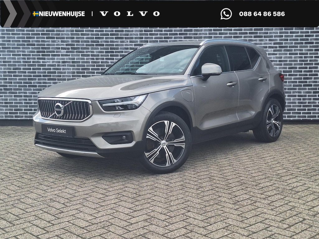 Volvo XC40 1.5 T4 Recharge Inscription | Adaptieve Cruise Control | Trekhaak | Parkeercamera | Stoel-/Stuur-/Voorruitverwarming | Standverwarming | Apple CarPlay & Android Auto |