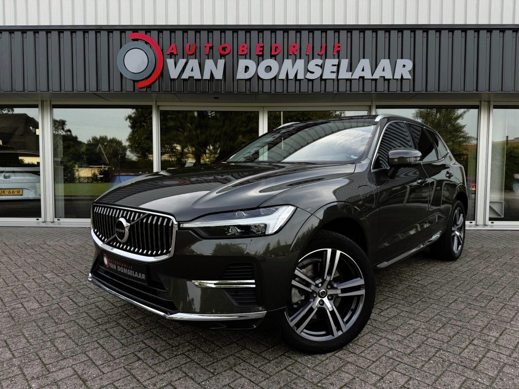 Volvo XC60 2.0 T6 Plug-in hybrid AWD Inscription Expression - SOH 96 Pano Leder Trekh. Camera