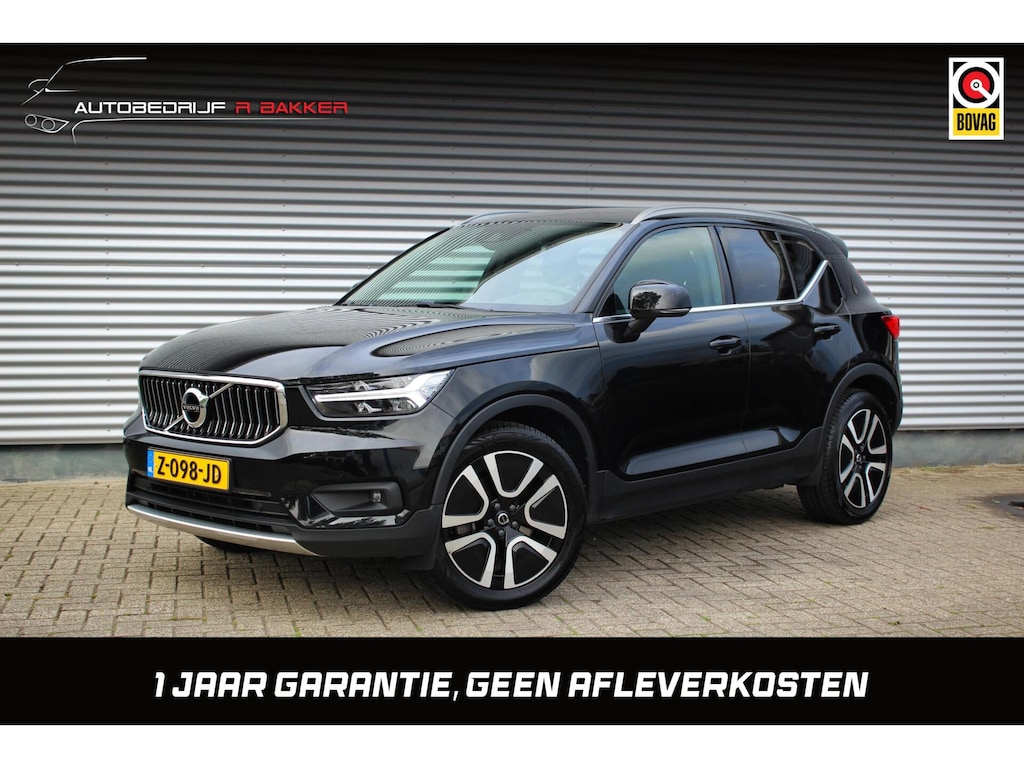 Volvo XC40 2.0 B4 AWD Inscription // Trekhaak | 2100KG trekgewicht | Harman Kardon | Camera | Stoel- + stuurwielverwarming | Orrefors Crystal Gearshift