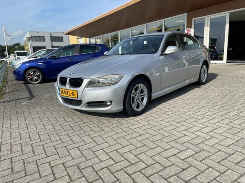 BMW 3-Serie 318i Business Line