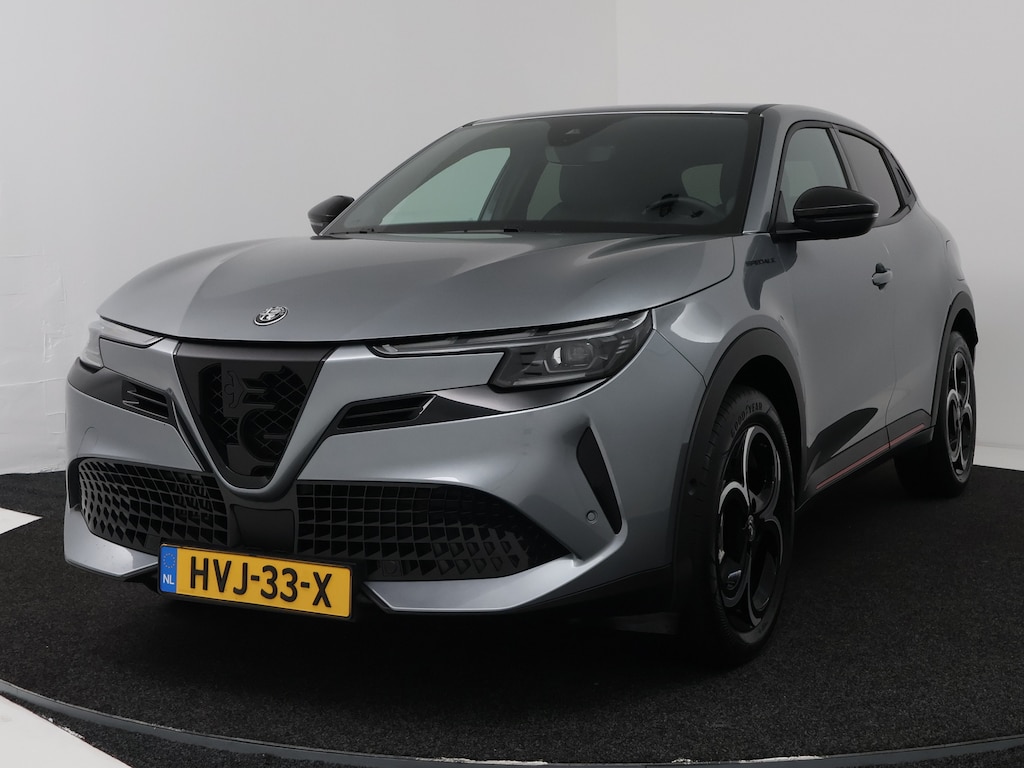 Alfa Romeo Junior 1.2 Turbo Hybrid Ibrida Speciale