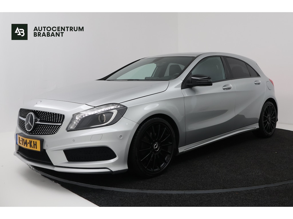 Mercedes-Benz A-klasse 180 Ambition (STOELVERWARMING, NAVIGATIE, PARKEERSENSOREN)