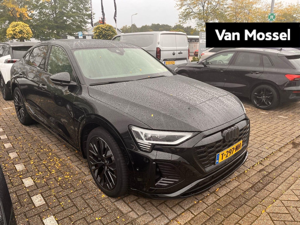 Audi Q8 Sportback e-tron 55 quattro S Edition 115 kWh | Navigatie | Zwart pakket | Cruise control | Panorama dak | Stoelverwarming |