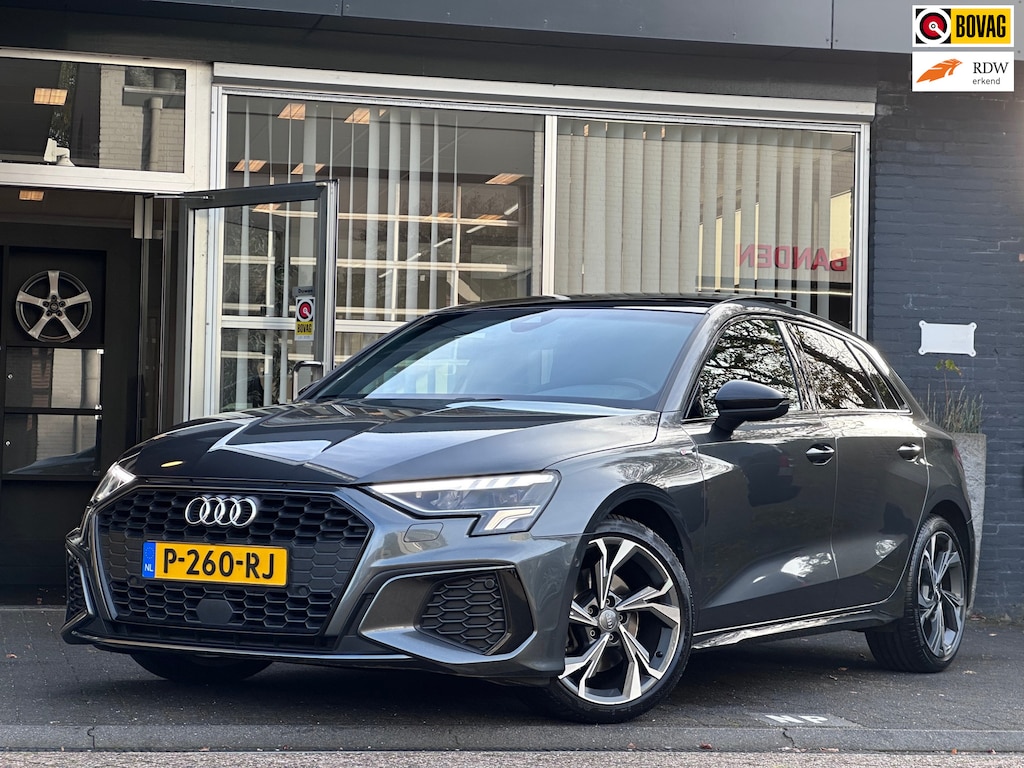 Audi A3 Sportback 35 TDI edition one / 2X S-LINE / PANO / VIRTUAL / CRUISE / LANE