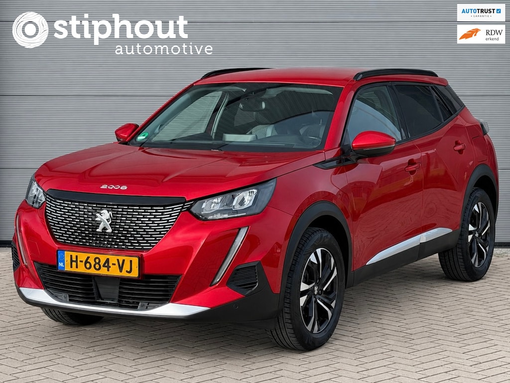 Peugeot 2008 Peugeot 2008 1.2 PureTech 130pk Allure | Distr. verv. | i-Cockpit 3D | Trekhaak | All Season