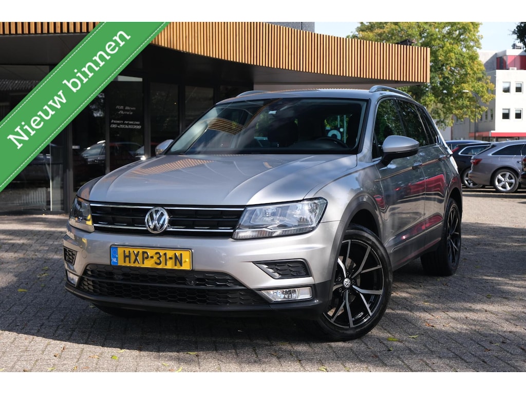 Volkswagen Tiguan 1.4 TSI ACT Connected Series|Rijklaar!|Clima|Stoelverwarming|Lane Assist