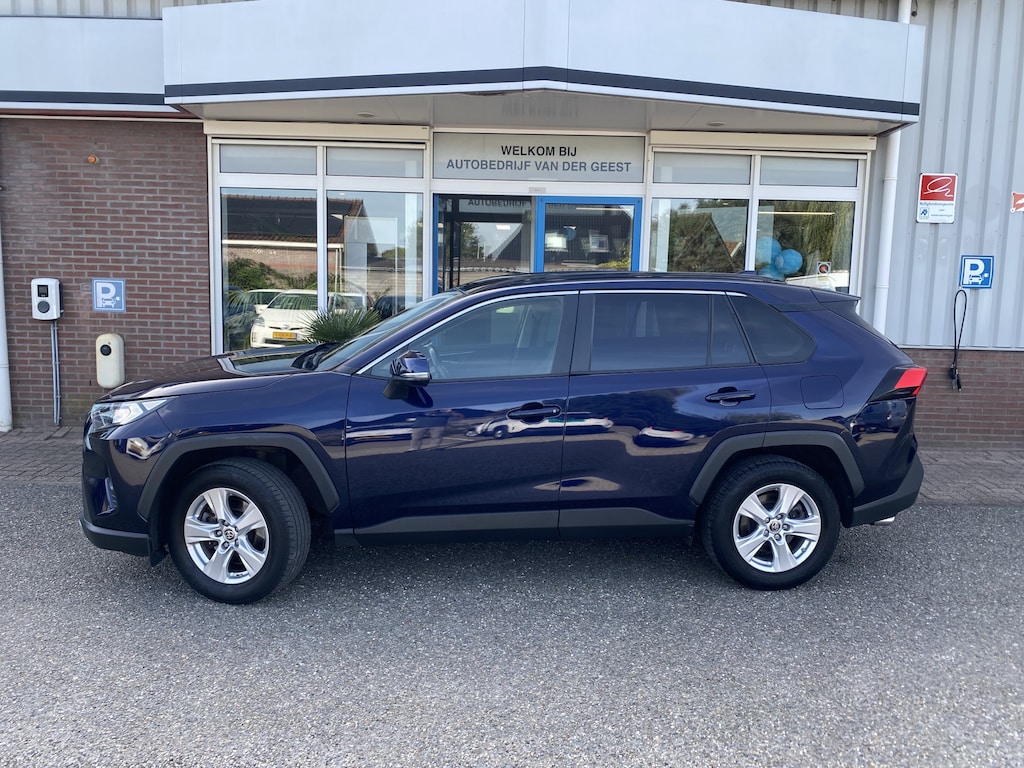 Toyota RAV4 2.5 Hybrid AWD Business