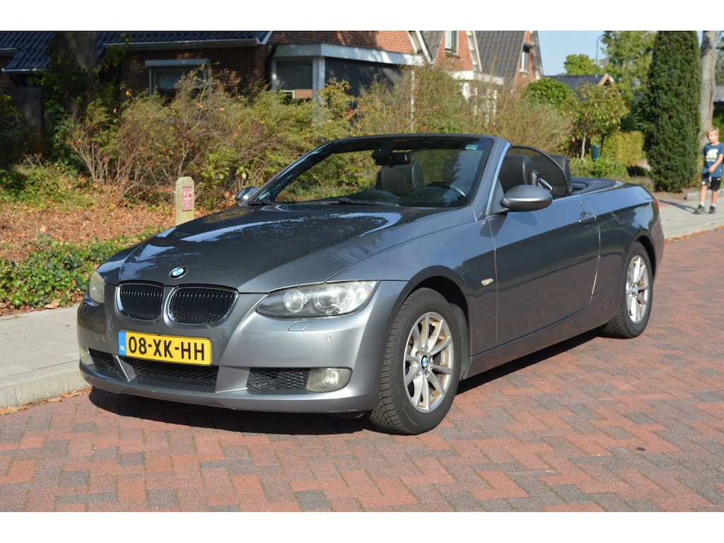 BMW 3-Serie Cabrio 320i High Exe Org NL/NAP/ketting-vervangen