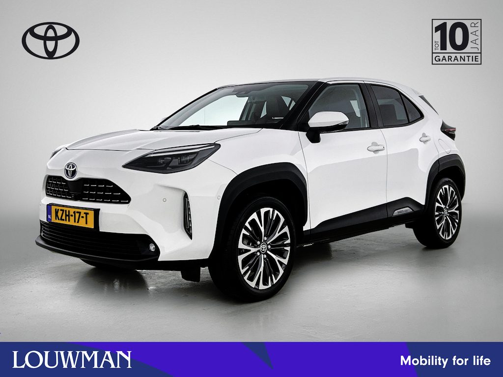 Toyota Yaris Cross 1.5 Hybrid Executive | Navigatie | Panoramadak | 360 Camera | PDC | BLS | Head-up |