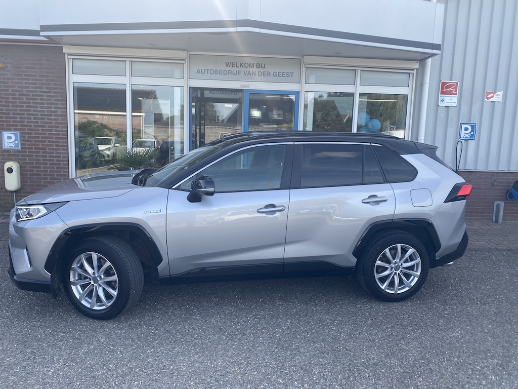 Toyota RAV4 2.5 Hybrid AWD Bi-Tone