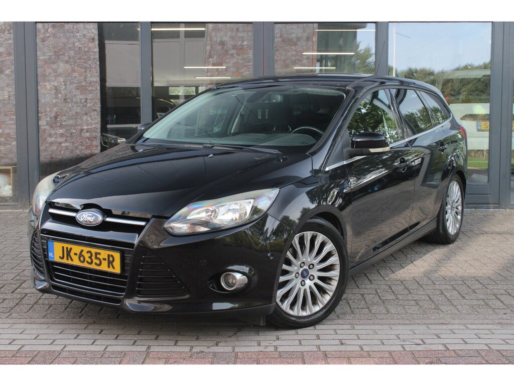 Ford Focus Wagon 1.6 EcoBoost Trend Sport | Trekhaak | Cruise-control | Keyless |Telefoonvoorbereiding | Stoelverwarming |