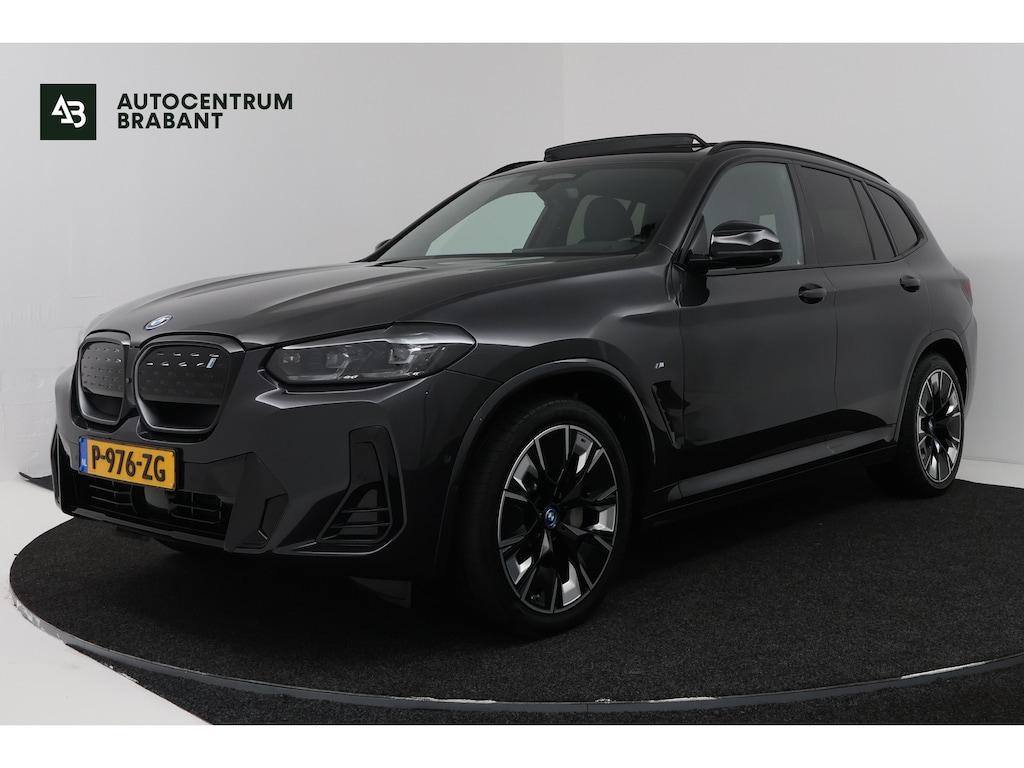 BMW iX3 High Executive 80 kWh (SOH 98%, PANORAMADAK, TREKHAAK, CRUISE CONTROL ADAPTIEF, CAMERA, STOELVERWARMING)