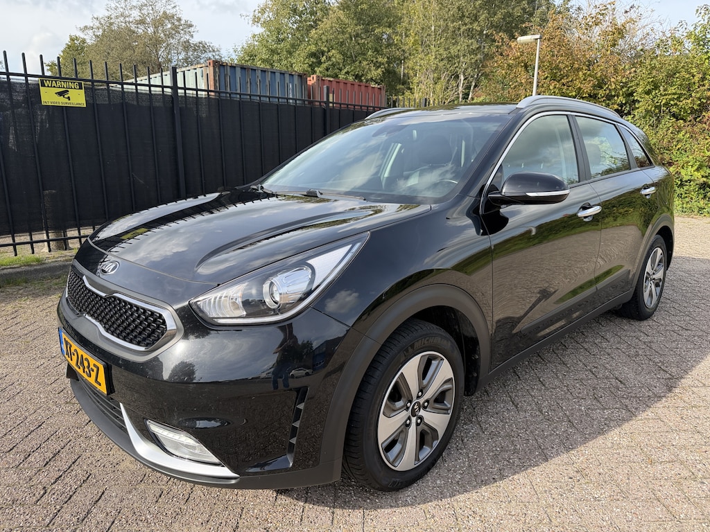 Kia Niro Hybrid 1.6 GDi DynamicLine Carplay/Clima/Cruise