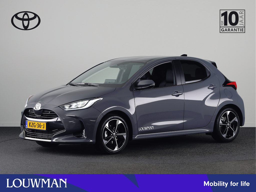 Toyota Yaris 1.5 Hybrid 130 Executive *DEMO* | Metaallak | Camera | LED Koplampen |
