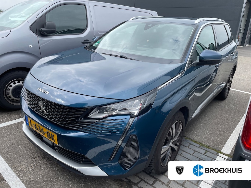 Peugeot 5008 1.2 PureTech 130pk EAT8 Blue Lease Allure | Automaat | Navigatie | Camera | NL auto | 7 Persoons | All season | Nieuw model |
