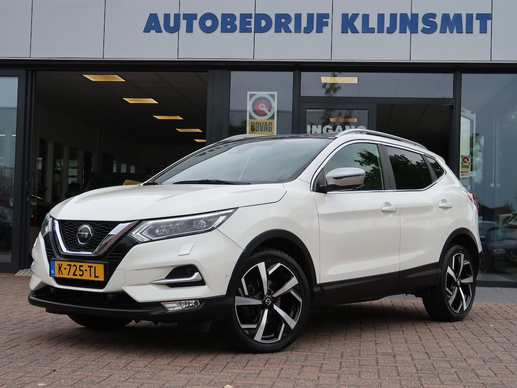 Nissan Qashqai 1.3 DIG-T Tekna + | Panorama | Leder | Trekhaak | Bose Audio | Camera's |