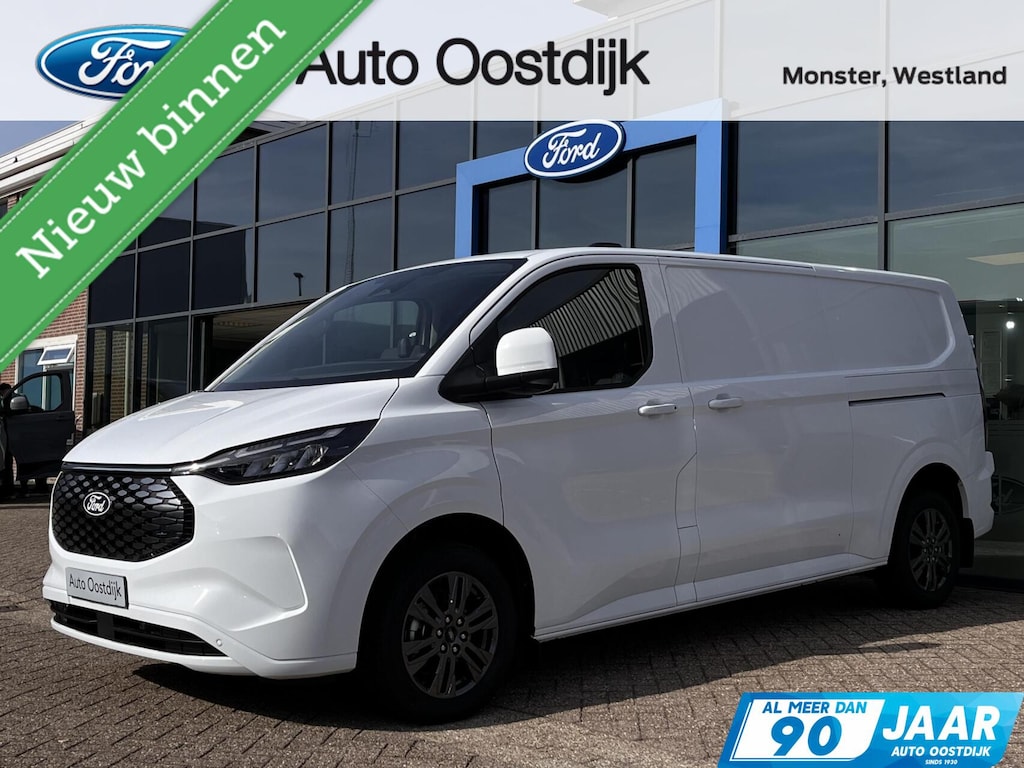 Ford E-Transit Custom 340 L2H1 Limited 71 kWh 218PK 2x Schuifdeur PRO Power VOL Leder 2300KG Trekgewicht Adaptieve Cruise 360 Camera Navi Stoelverwarming Carplay Blind-Spot *Nieuw*